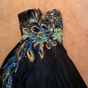 Black peacock asymmetric a-line evening dress by Cinderella size 4
